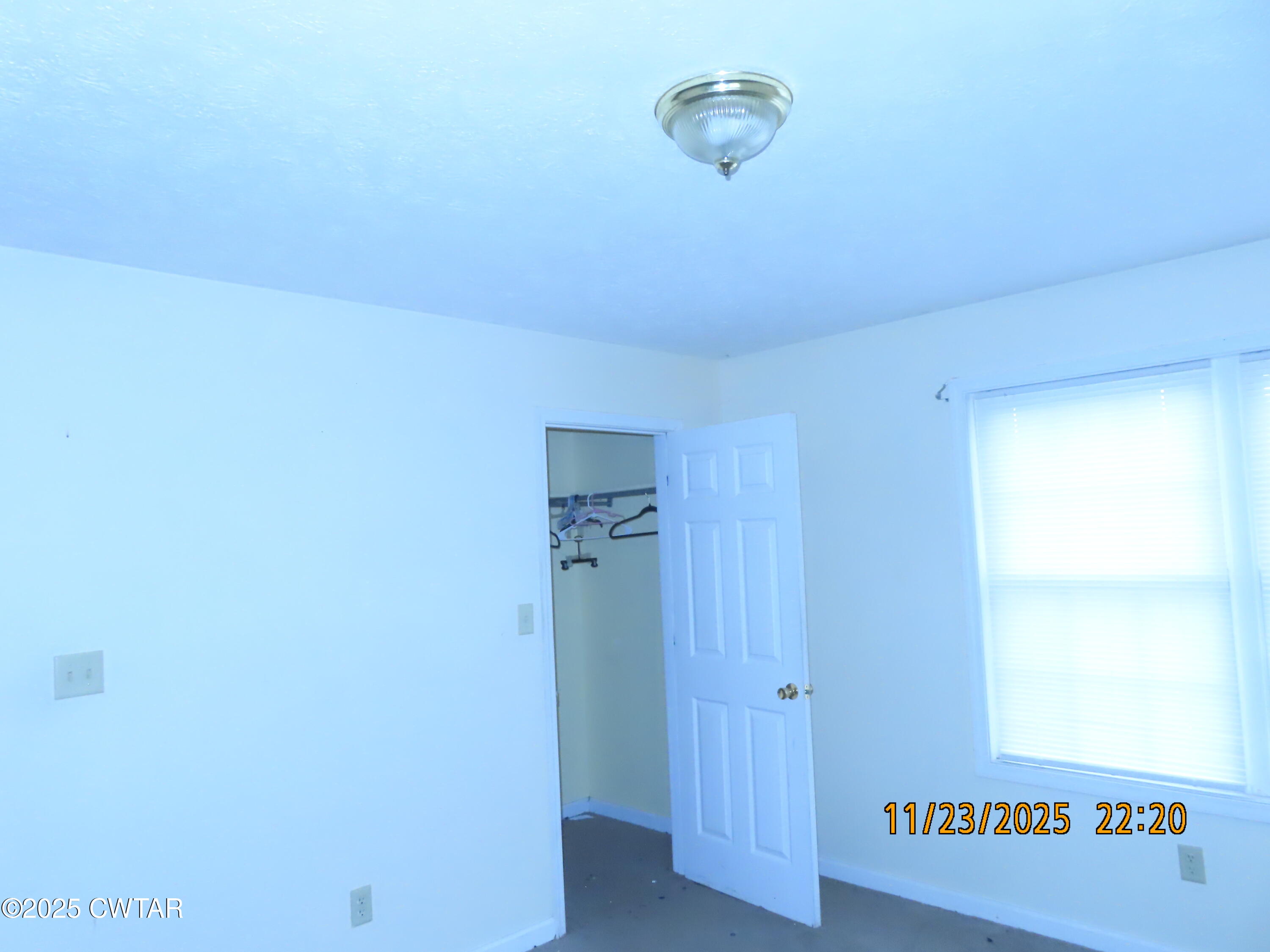111 Rhea Street Jackson, TN 38301 - Photo 21 of 24 an empty room with a window