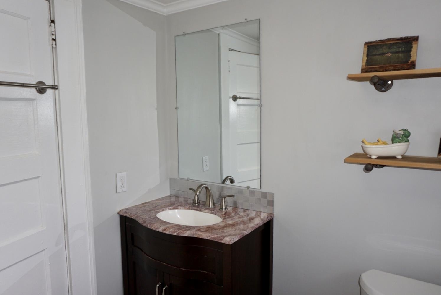 208 Hill Street Wellford, SC 29385 - Photo 12 of 25