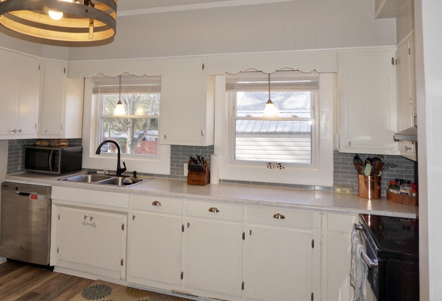 208 Hill Street Wellford, SC 29385 - Photo 9 of 25