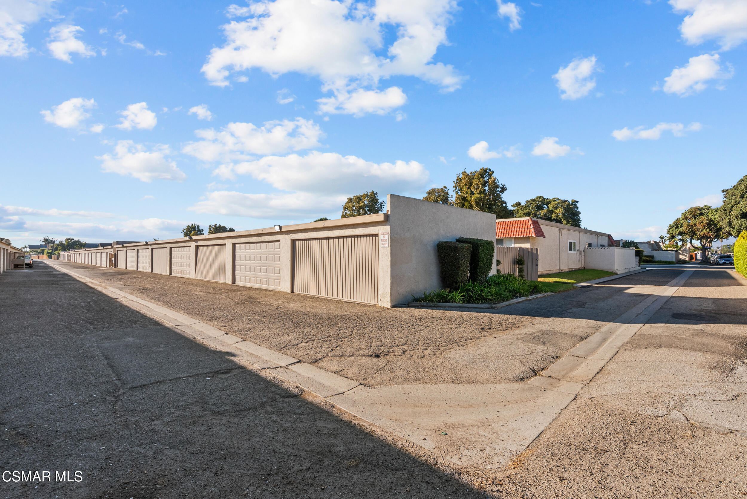 2930 Isle Way, Unit B Oxnard, CA 93035 - Photo 26 of 35