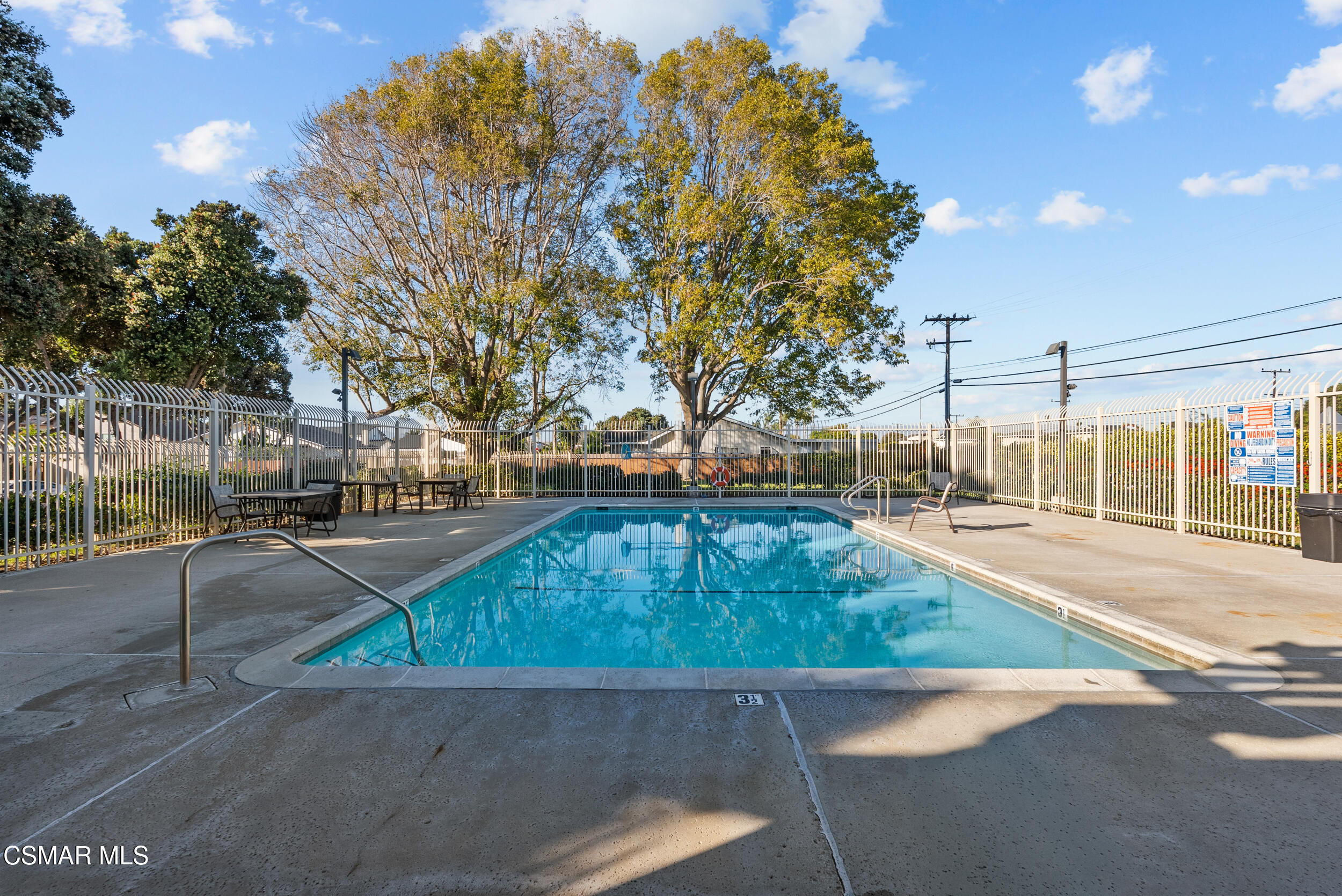 2930 Isle Way, Unit B Oxnard, CA 93035 - Photo 29 of 35 a view of yard along with trees