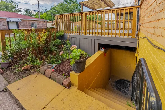 $225,000 | 9114 South Luella Avenue, Chicago, IL 60617