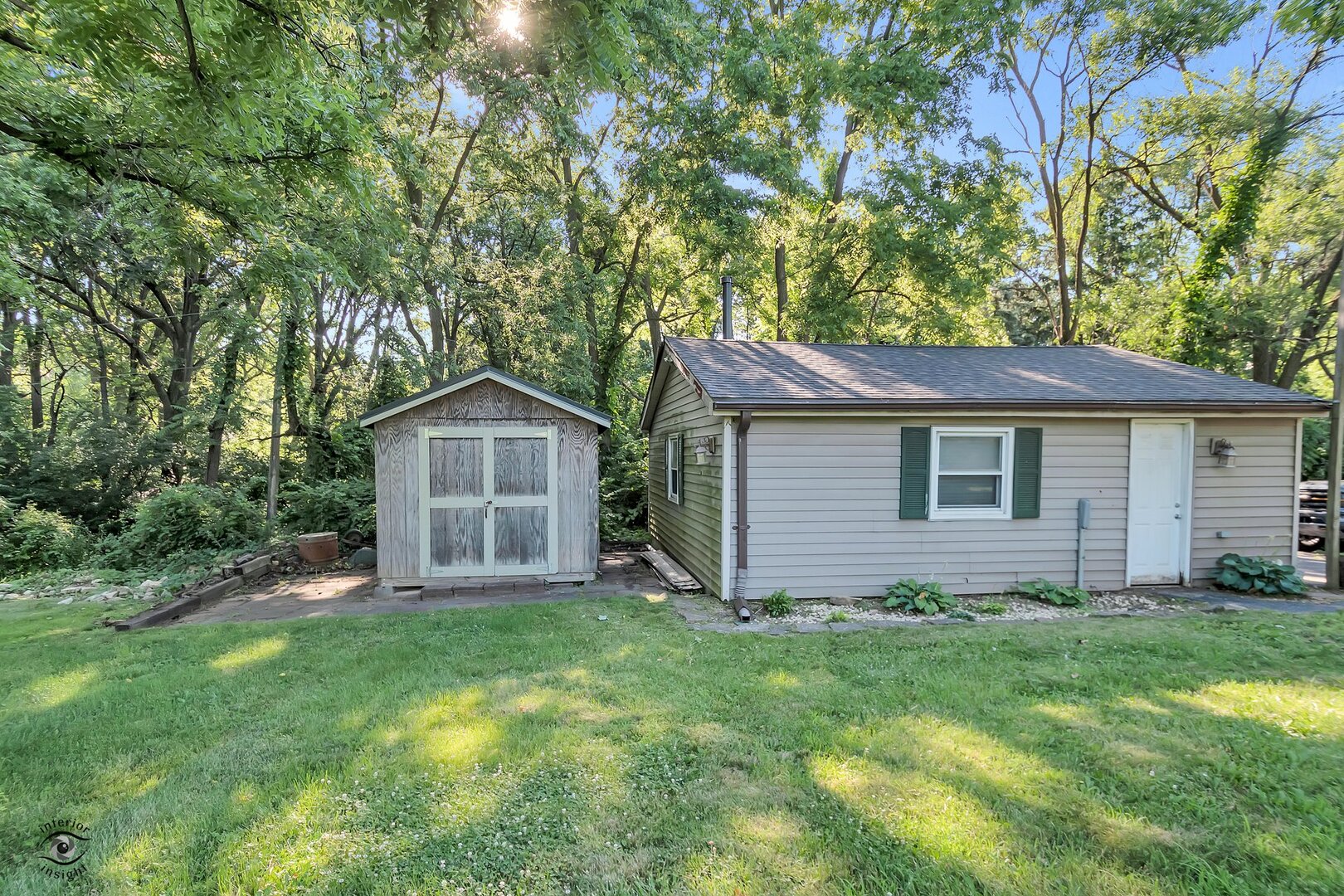 17332 Bluff Road Lemont, IL 60439 - Photo 18 of 18 a front view of house with backyard and green space