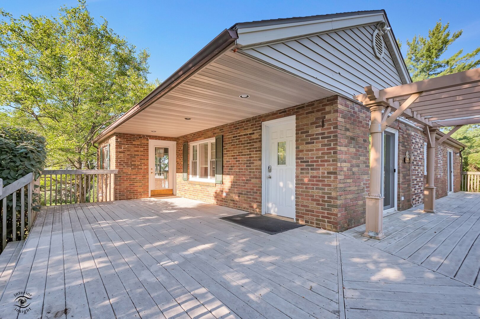 17332 Bluff Road Lemont, IL 60439 - Photo 5 of 18 a view of a house with a yard