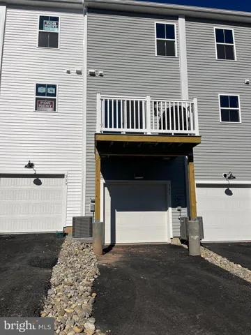 $2,465 | 741 Platinum Drive, Phoenixville, PA 19460