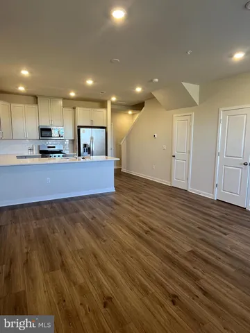 $2,465 | 741 Platinum Drive, Phoenixville, PA 19460