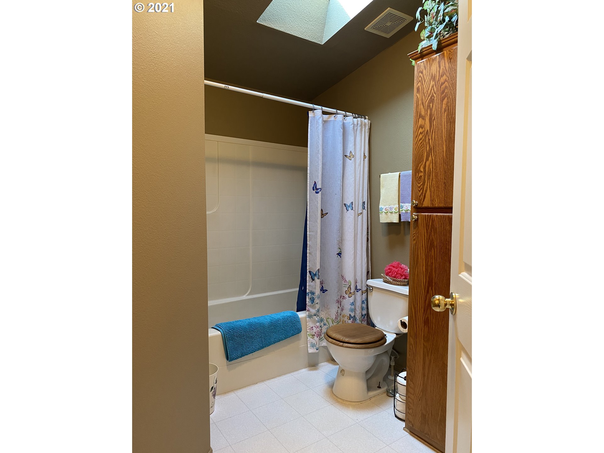 27015 Northeast Robinson Road Camas, WA 98607 - Photo 15 of 22