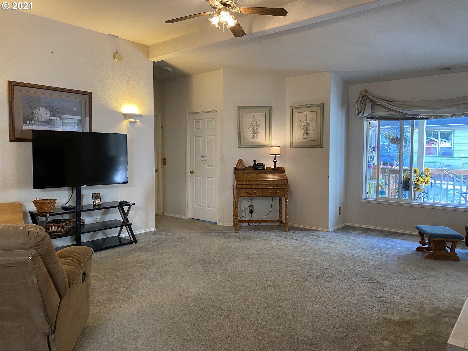 27015 Northeast Robinson Road Camas, WA 98607 - Photo 6 of 22