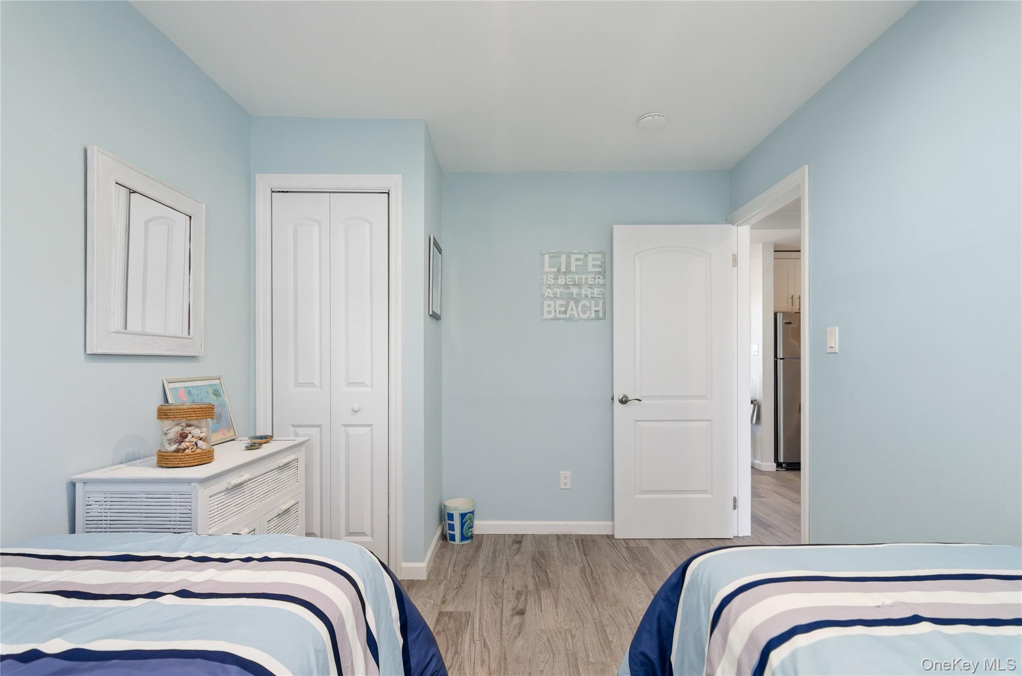 61 West Tiana Road, Unit 10 Hampton Bays, NY 11946 - Photo 12 of 28