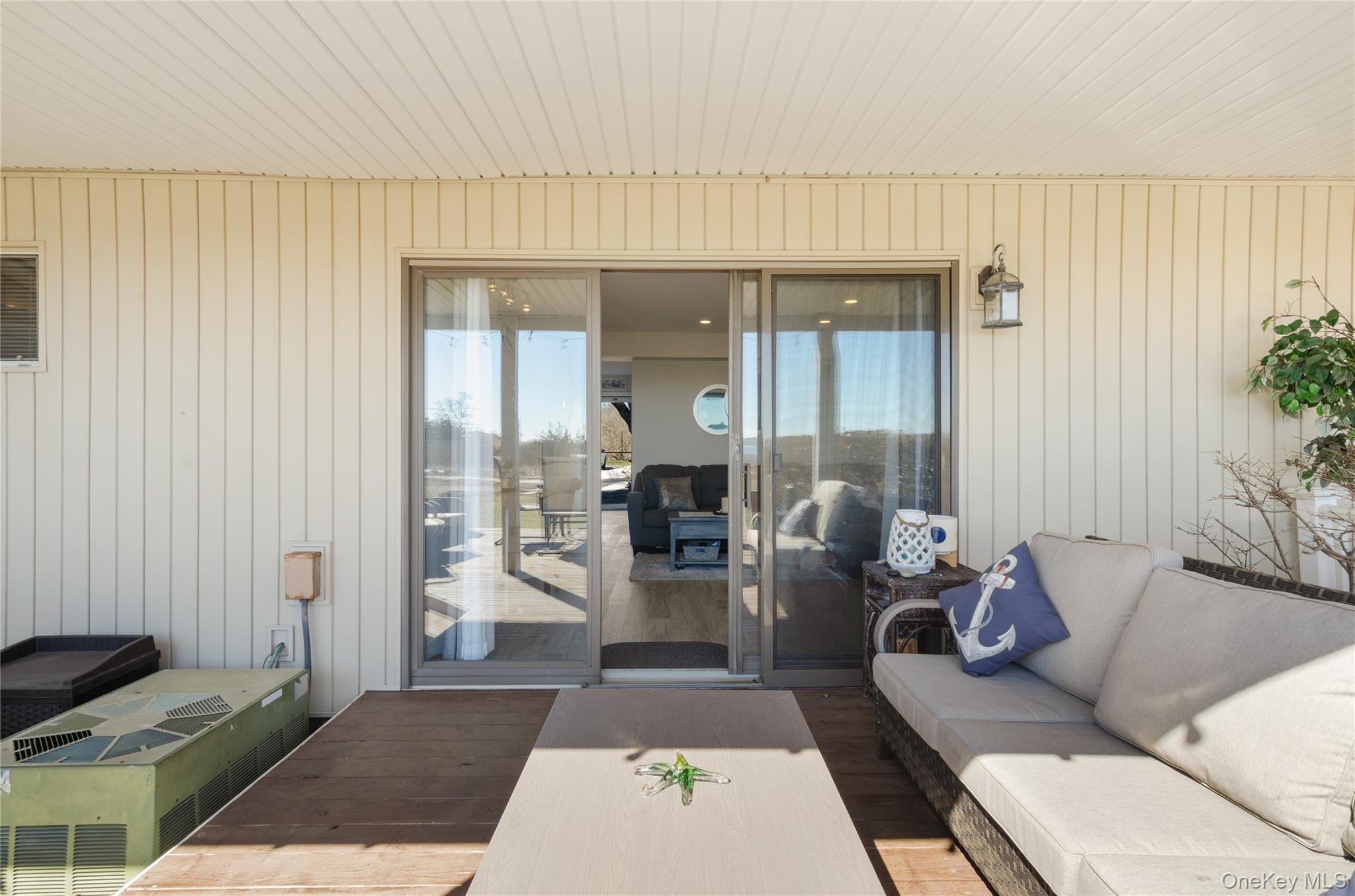 61 West Tiana Road, Unit 10 Hampton Bays, NY 11946 - Photo 16 of 28