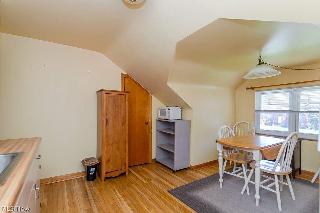 4051 Riveredge Road Cleveland, OH 44111 - Photo 25 of 32 Gallery Image 25