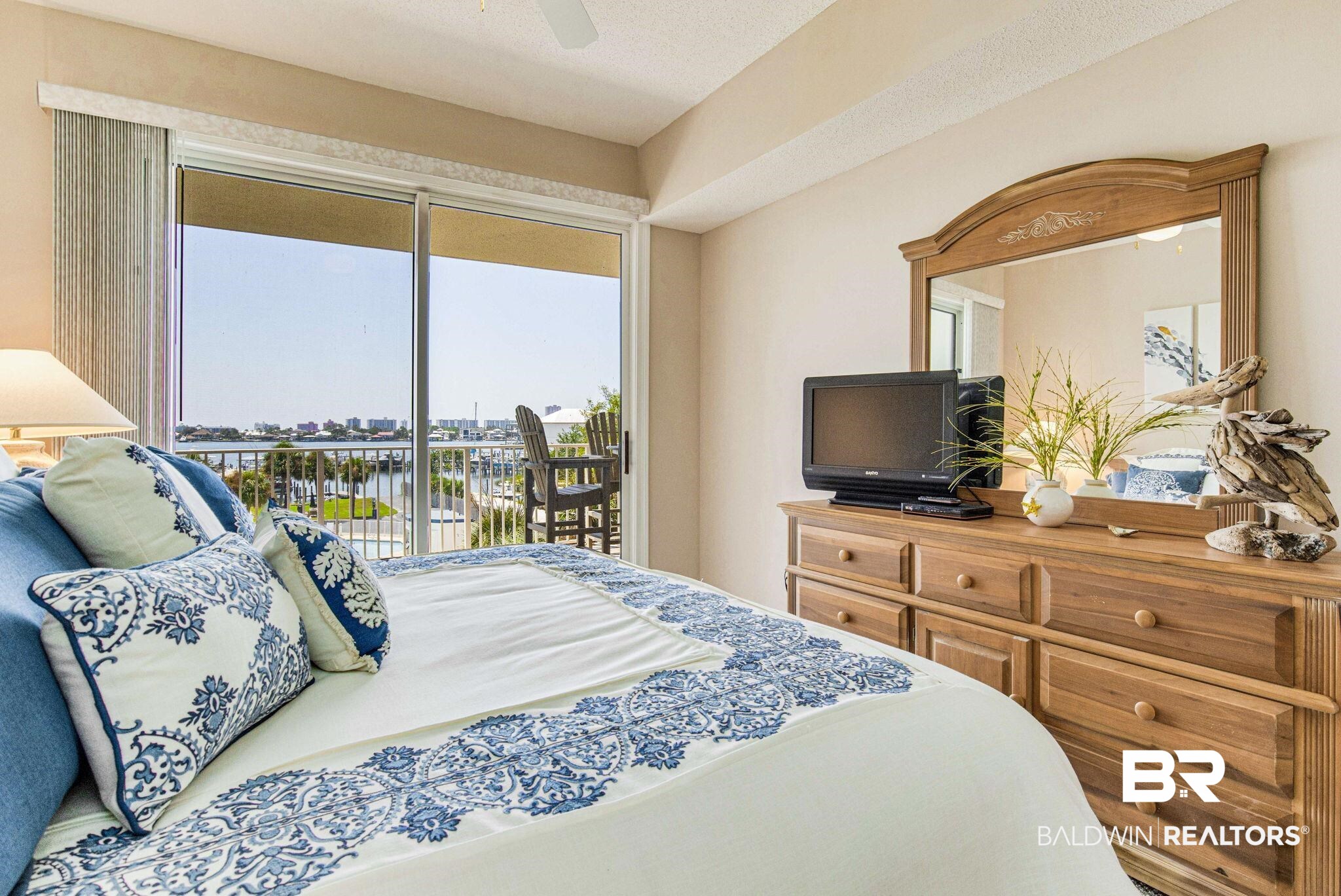 27282 Canal Road, Unit 311 Orange Beach, AL 36561 - Photo 9 of 34
