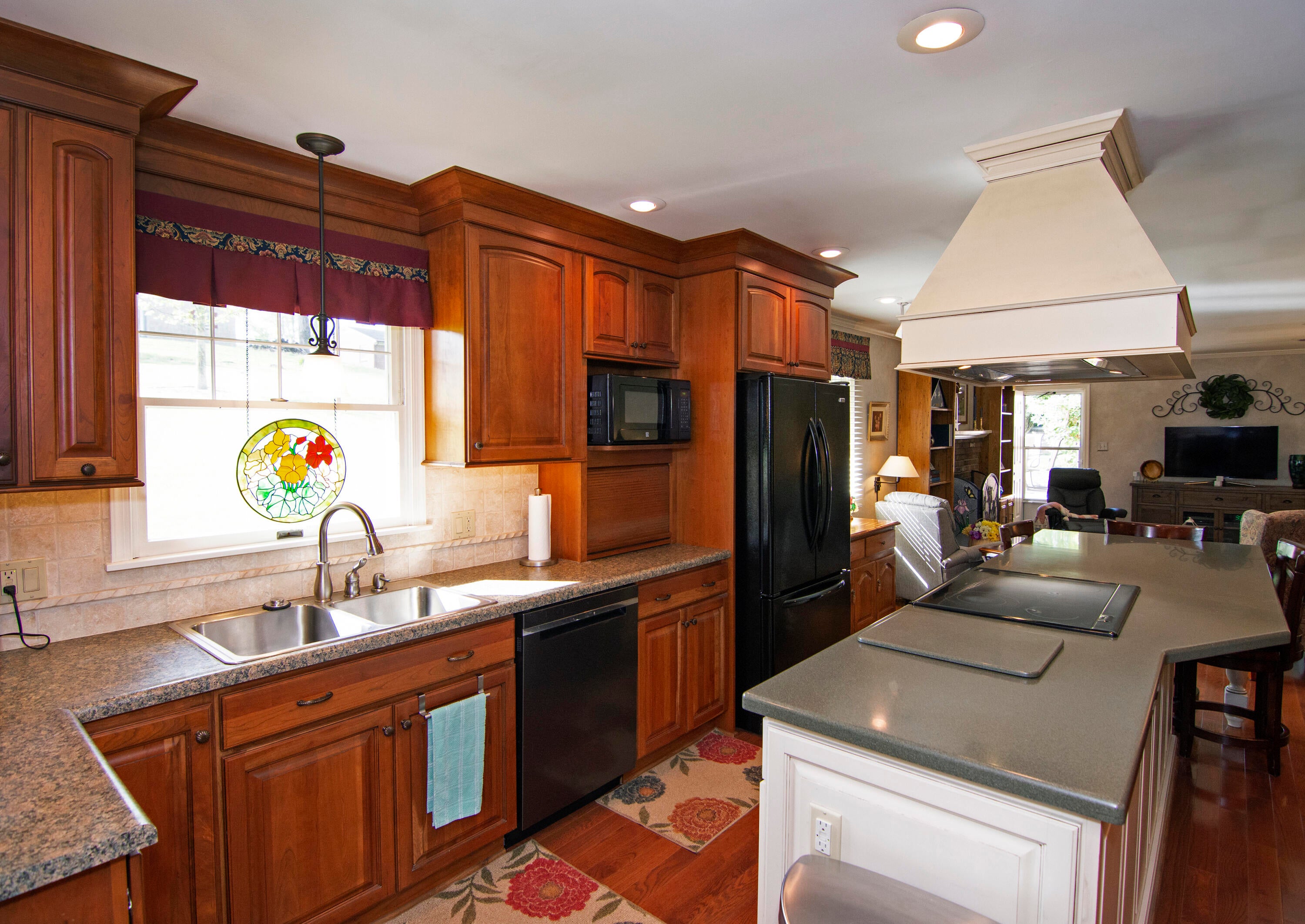 230 Rader Road Lewisburg, WV 24901 - Photo 15 of 46 Gallery Image 15