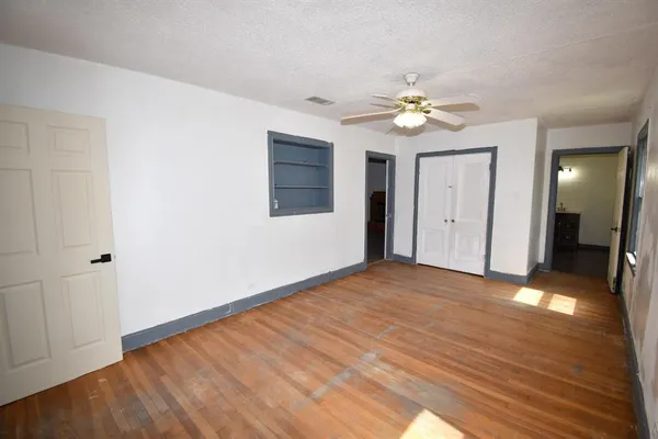 $120,000 | 1511 South High Street, Brady, TX 76825