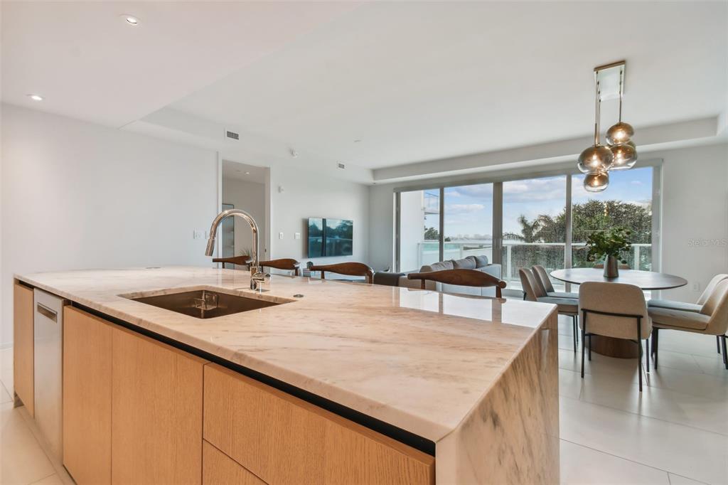 1020 Sunset Point Road, Unit 207 Clearwater, FL 33755 - Photo 11 of 64 Gallery Image 11