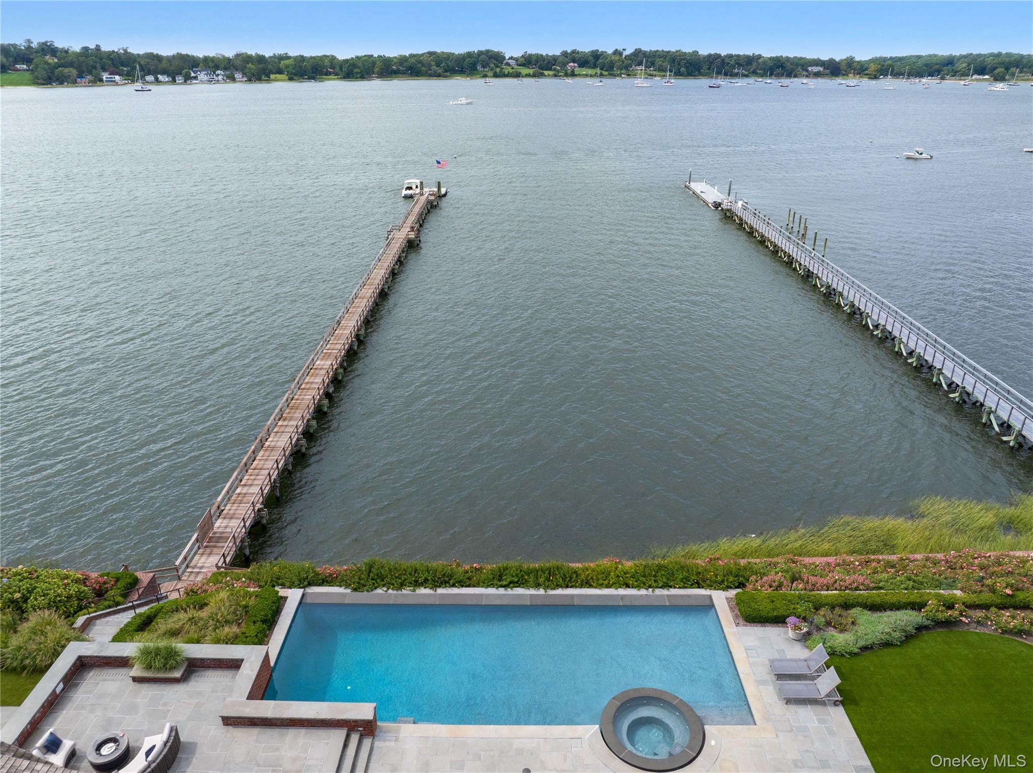 75 Cove Neck Road Cove Neck, NY 11771 - Photo 33 of 40 a view of outdoor space and yard