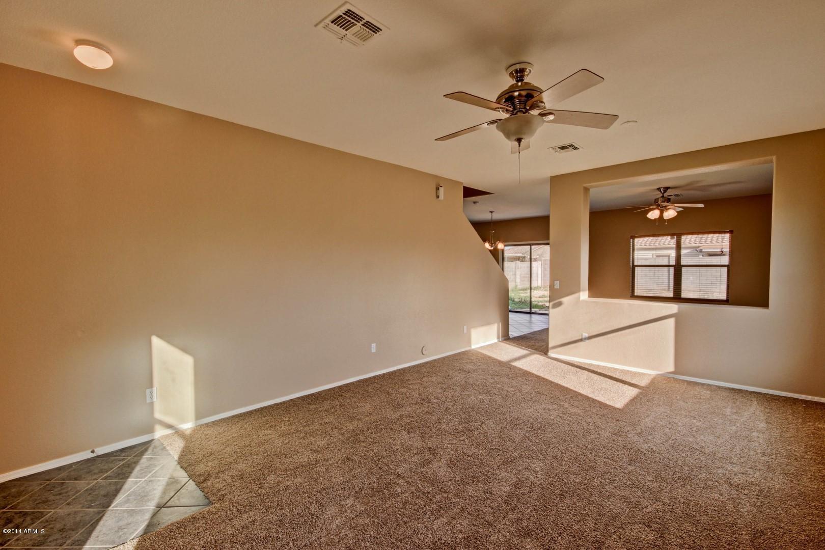 2514 West Roeser Road Phoenix, AZ 85041 - Photo 12 of 18 Living Room/Den