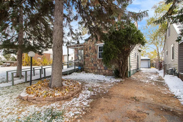 $79,999 | 19442 Moenart Street, Detroit, MI 48234