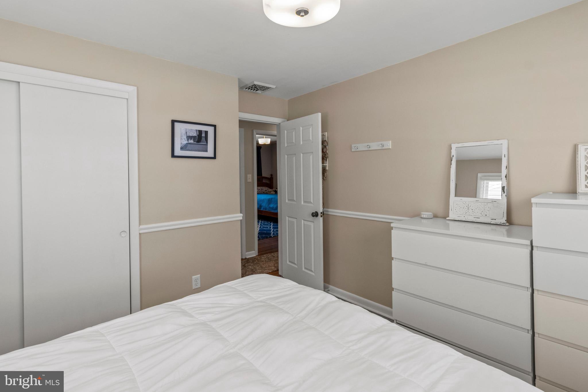 833 Allentown Road Telford, PA 18969 - Photo 7 of 33 Gallery Image 7