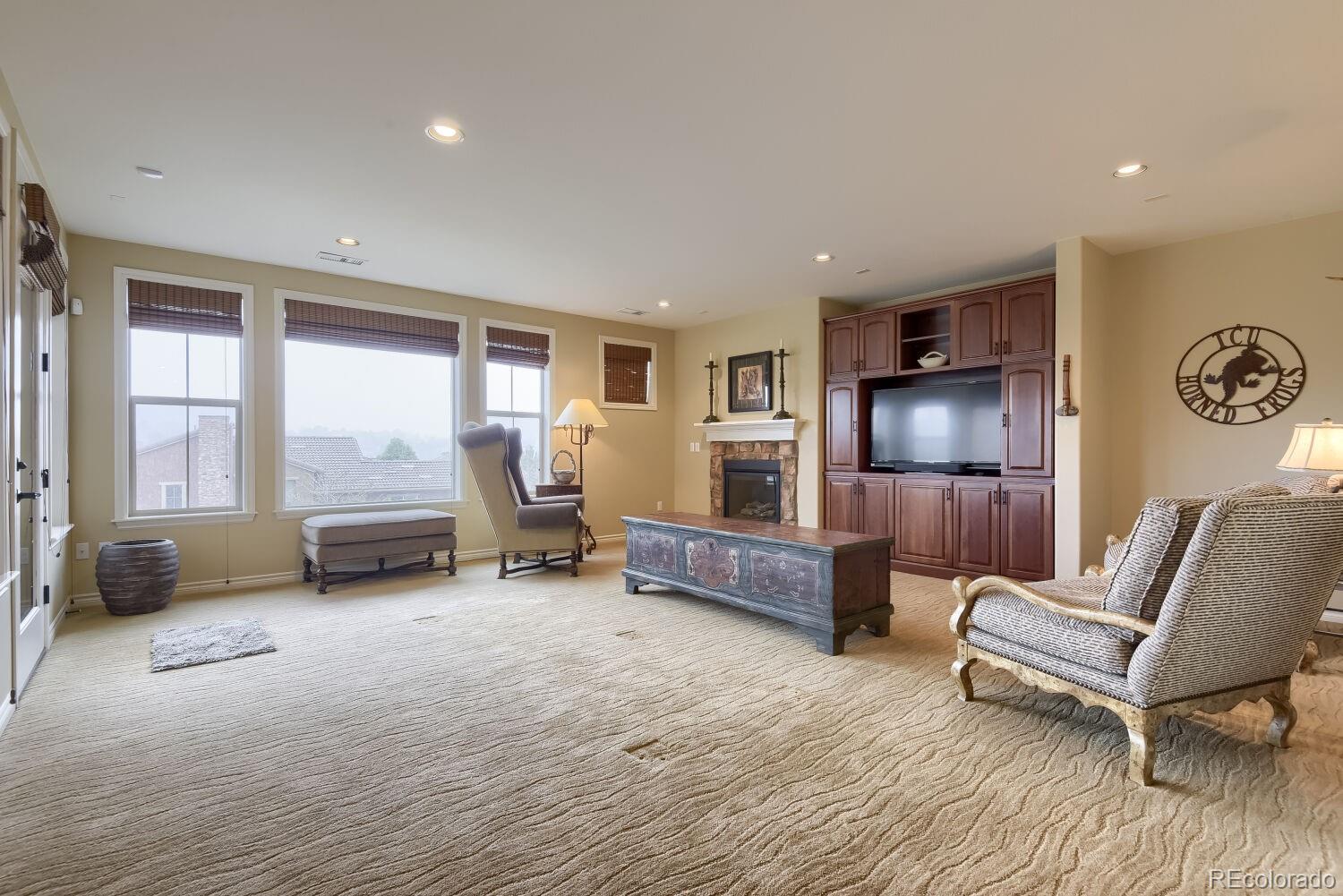 9309 Viaggio Way Highlands Ranch, CO 80126 - Photo 30 of 47