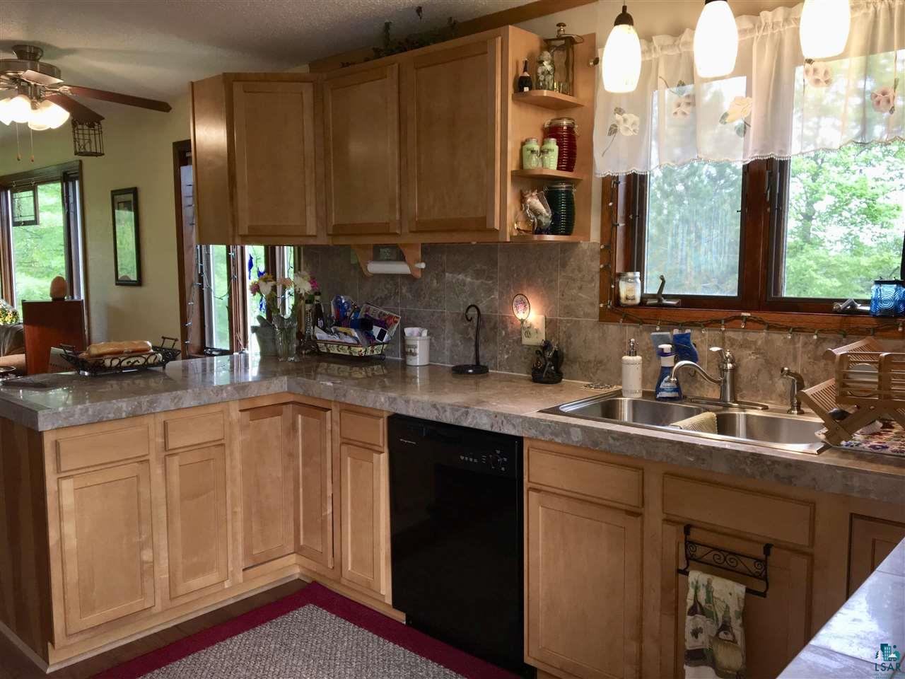 4047 Martin Road Duluth, MN 55803 - Photo 2 of 24