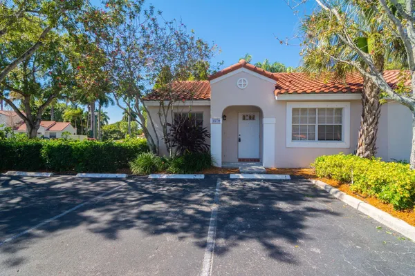 $2,950 | 1579 Springside Drive, Weston, FL 33326