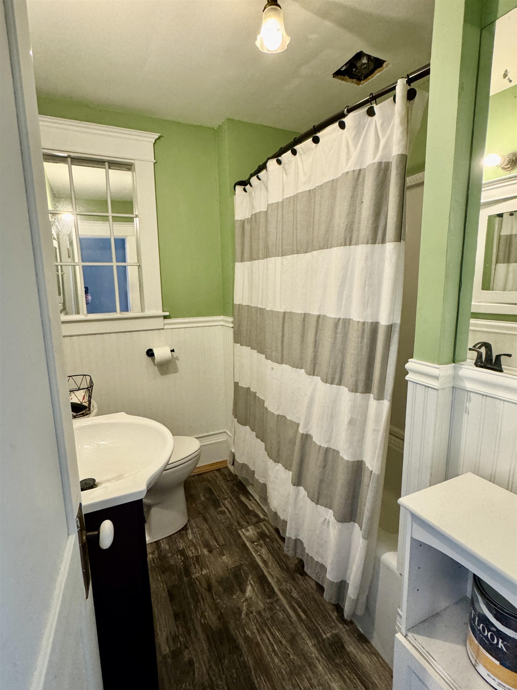 335 Caswell Avenue Derby, VT 05830 - Photo 28 of 32