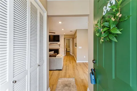 $239,000 | 843 Sentinel Ridge, Marietta, GA 30064