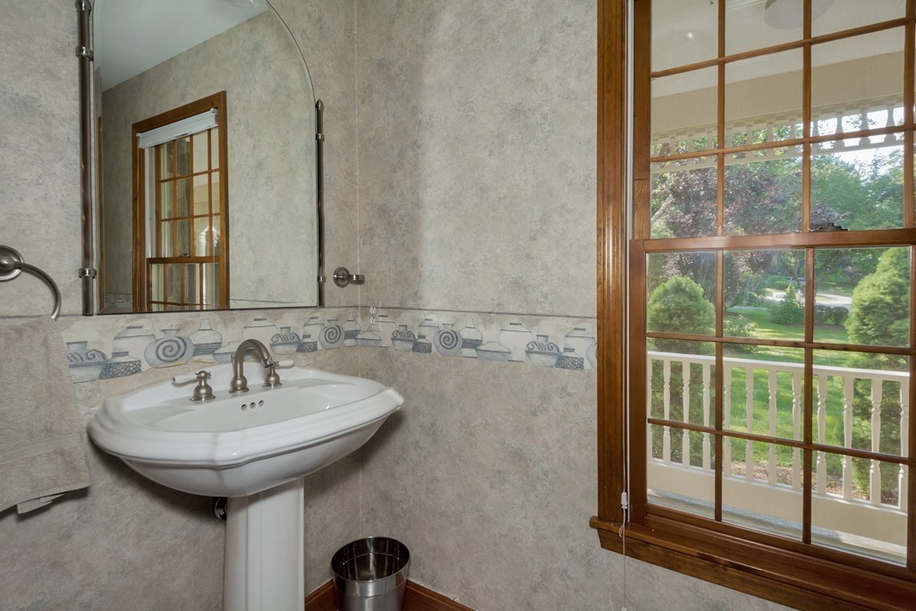 20 Seten Circle Andover, MA 01810 - Photo 19 of 25