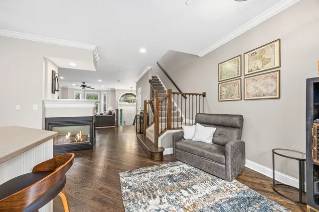 $485,000 | 822 Shandrew Drive, Naperville, IL 60540