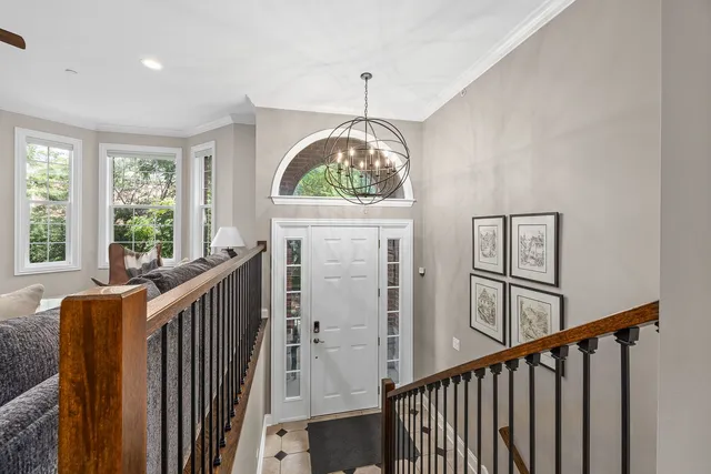 $485,000 | 822 Shandrew Drive, Naperville, IL 60540