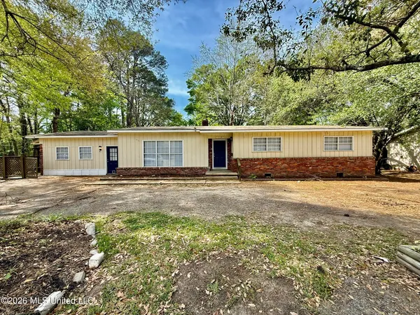 $129,900 | 119 South Canton Club Circle, Jackson, MS 39211