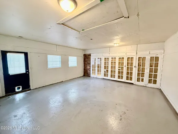 $129,900 | 119 South Canton Club Circle, Jackson, MS 39211