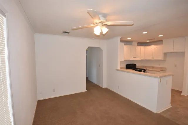 $1,295 | 10010 Sugarvine Lane, Tomball, TX 77375