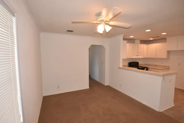 $1,295 | 10010 Sugarvine Lane, Tomball, TX 77375