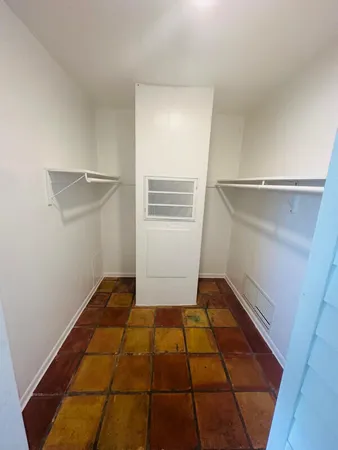 $1,850 | 1609 South Federal Highway, Unit 201, Lake Worth Beach, FL 33460