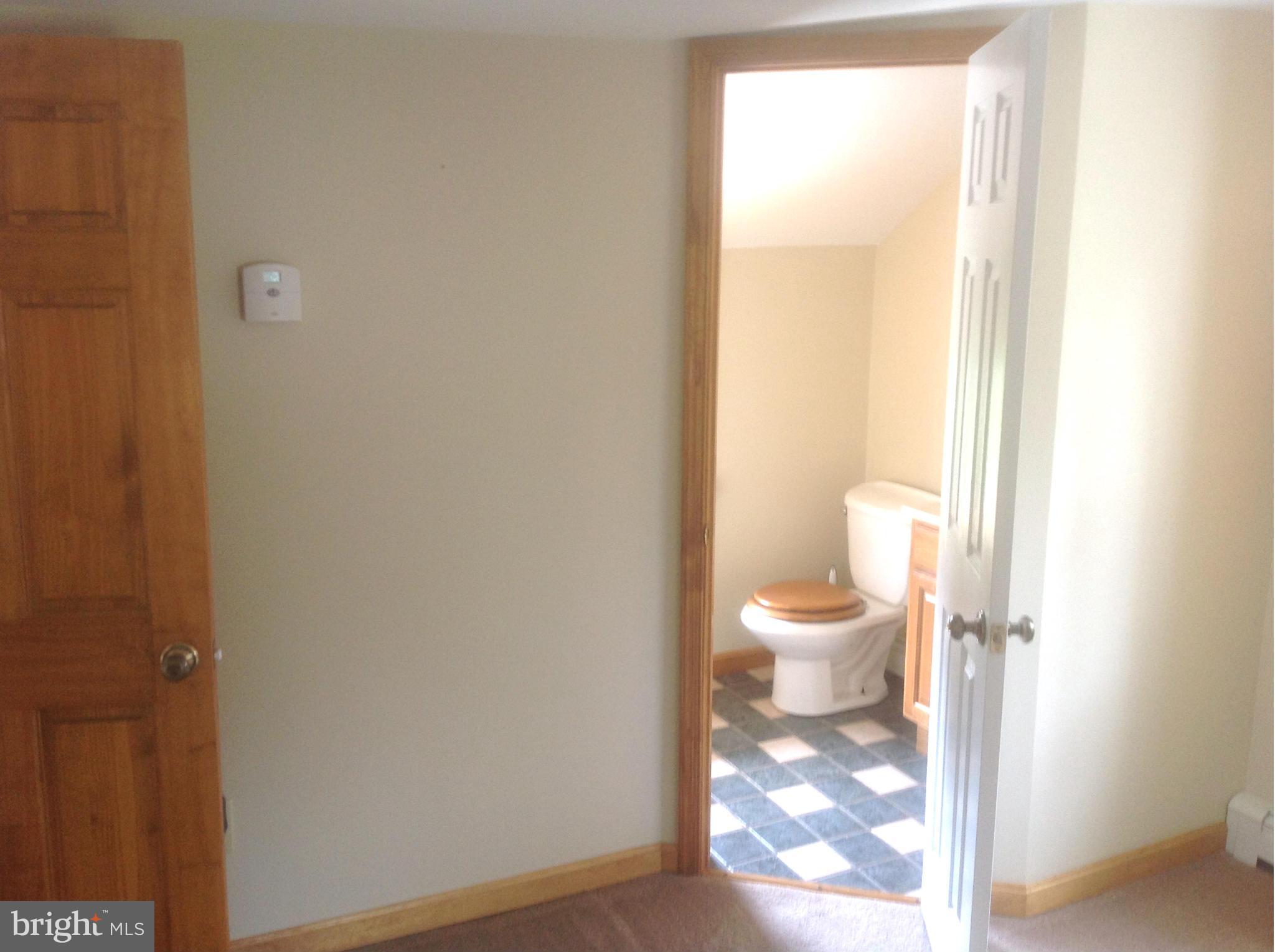 8019 Rocky Ridge Road Thurmont, MD 21788 - Photo 14 of 23 Bath (Master)
