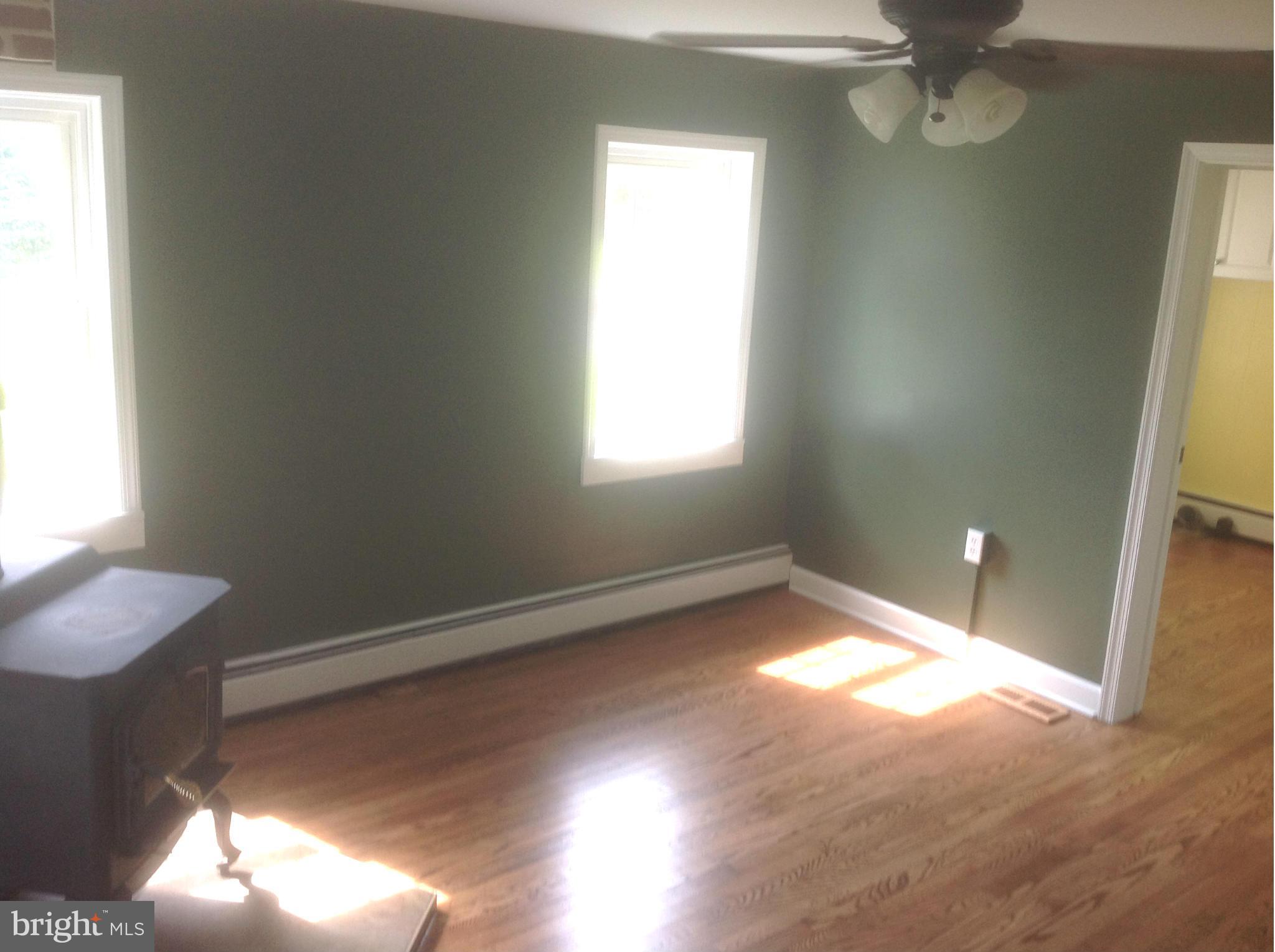 8019 Rocky Ridge Road Thurmont, MD 21788 - Photo 5 of 23 Dining Room