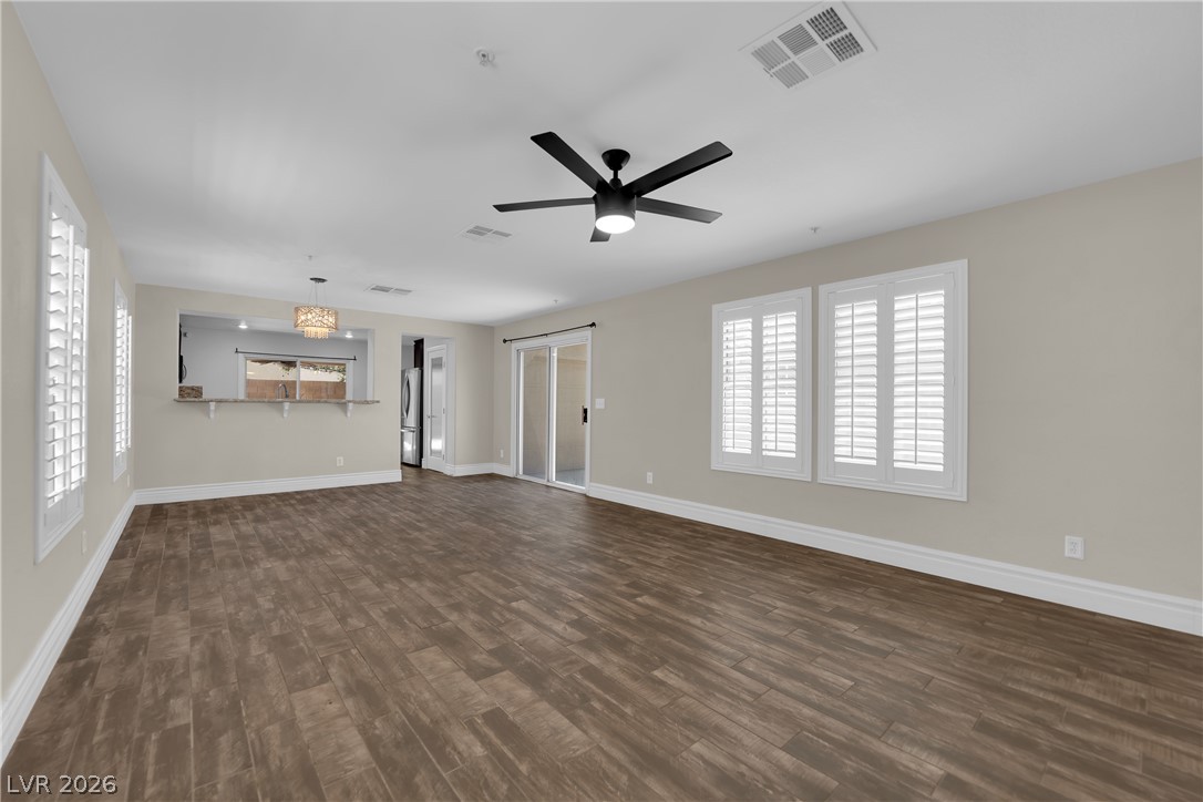646 Monument Point Street Henderson, NV 89002 - Photo 9 of 44