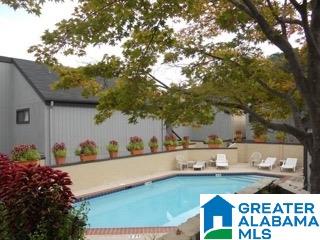 3350 Altamont Road South, Unit D14 Birmingham, AL 35205 - Photo 1 of 24