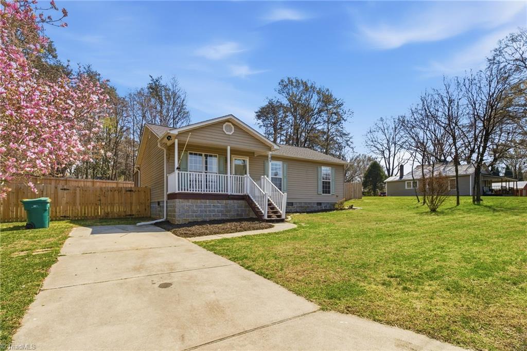 109 Lonesome Road Madison, NC 27025 - Photo 2 of 30