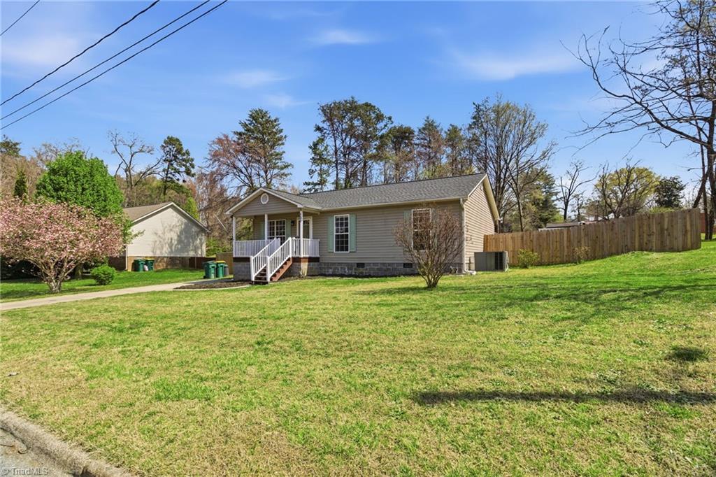 109 Lonesome Road Madison, NC 27025 - Photo 3 of 30