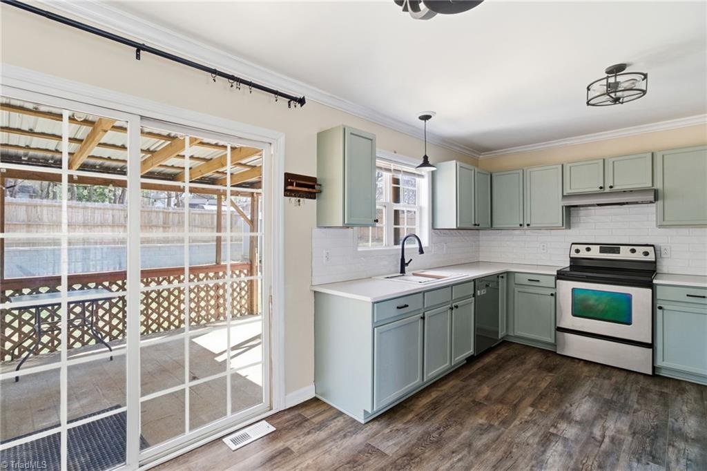 109 Lonesome Road Madison, NC 27025 - Photo 9 of 30