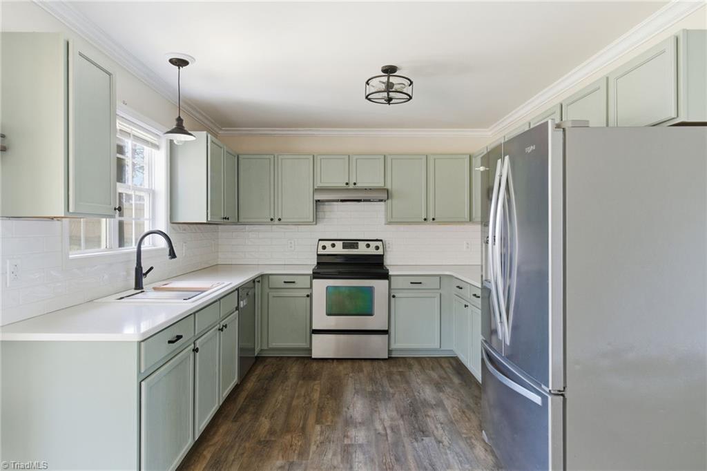 109 Lonesome Road Madison, NC 27025 - Photo 10 of 30