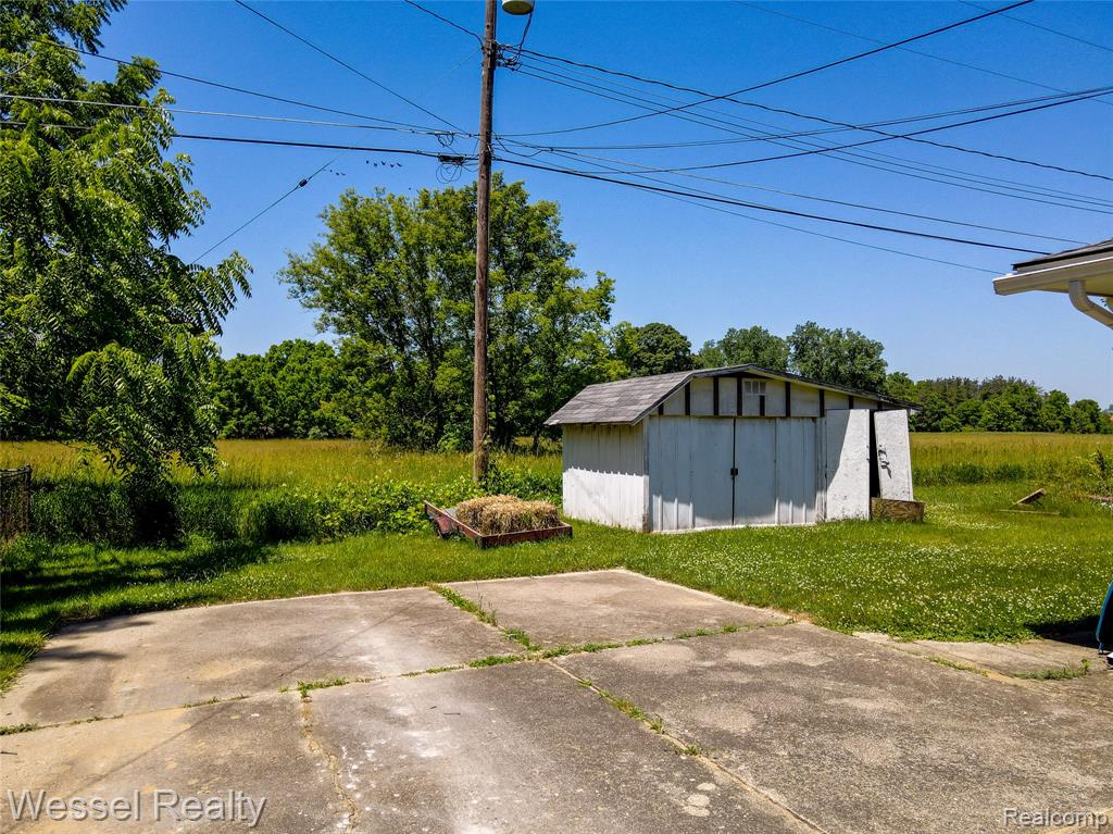57121 Omo Road Ray, MI 48096 - Photo 29 of 32
