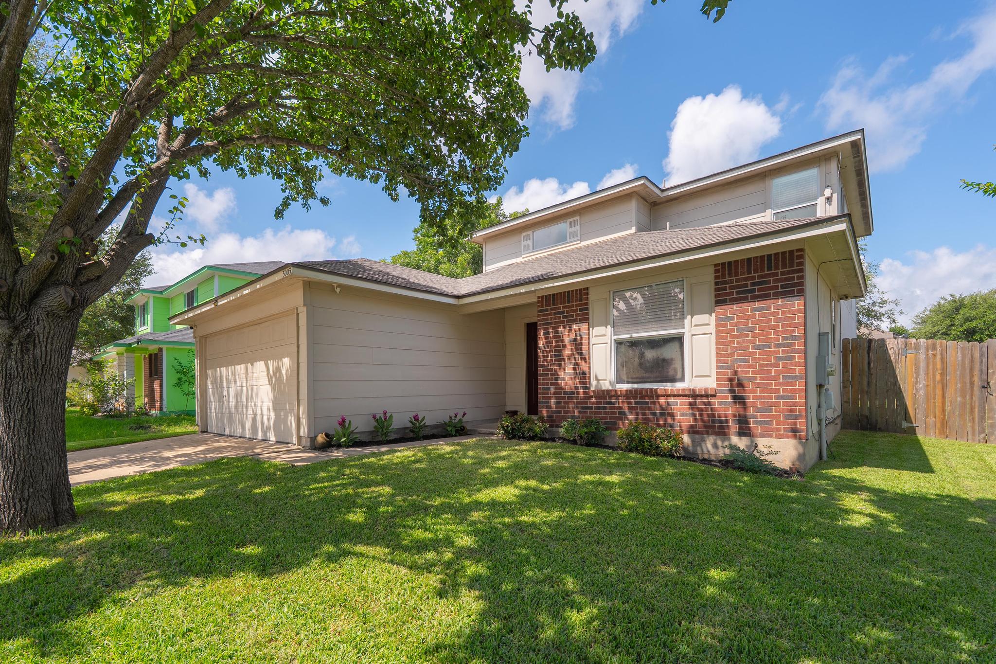 3003 Meadow Lane Taylor, TX 76574 - Photo 2 of 25