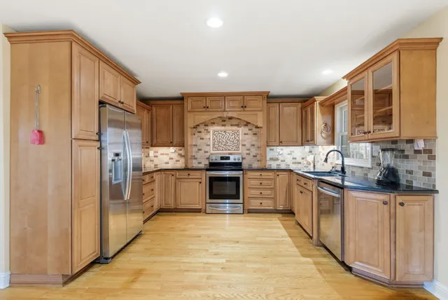 $489,900 | 3015 Ruths Court, Greenbrier, TN 37073