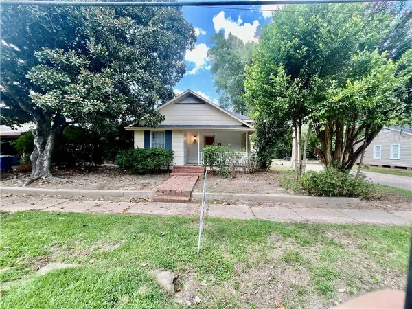 $72,000 | 205 North 13th Street, Oakdale, LA 71463