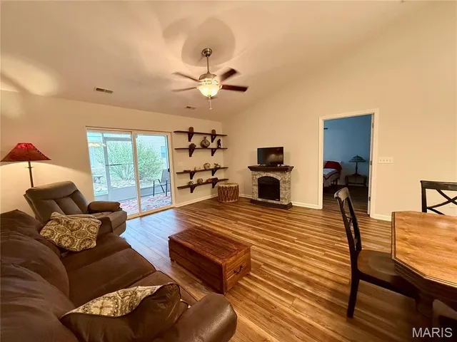 $179,900 | 603 Hawk Nest Court, Union, MO 63084