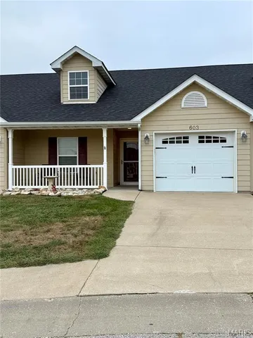 $179,900 | 603 Hawk Nest Court, Union, MO 63084